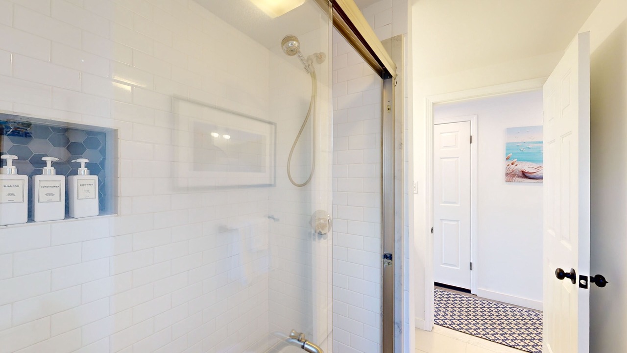 Photo of Bathroom in Katama