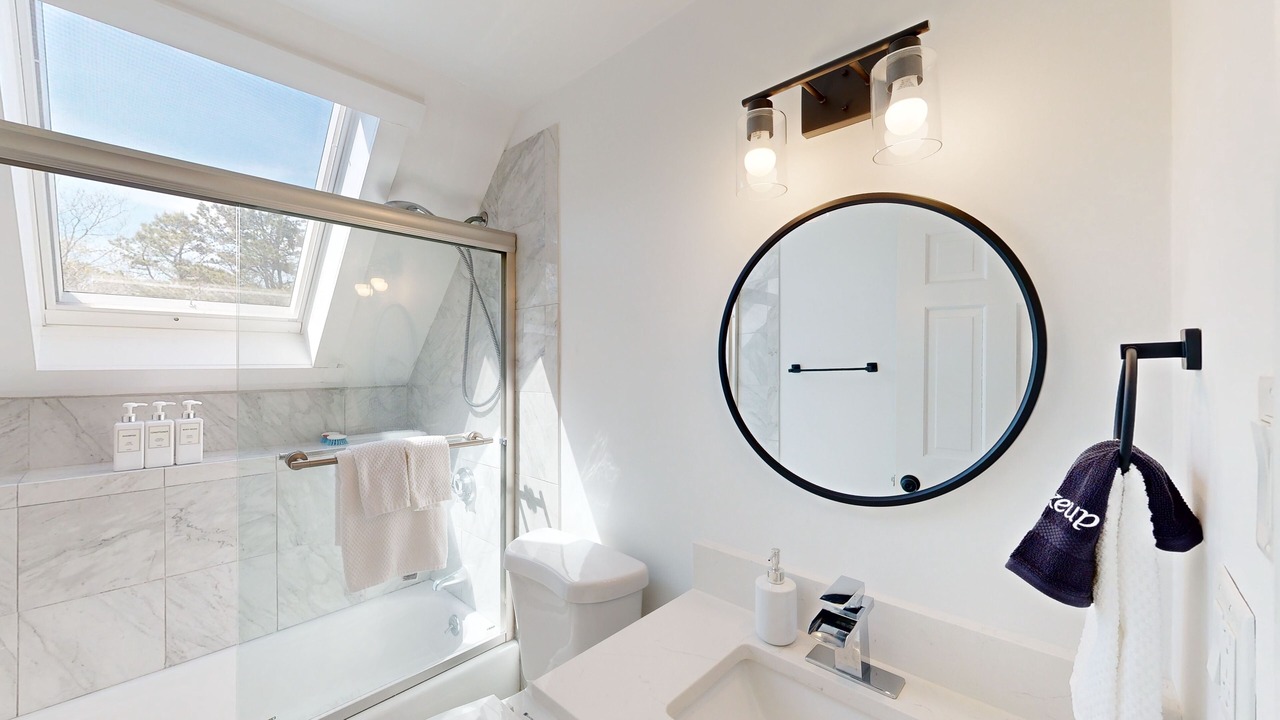 Photo of Bathroom in Katama