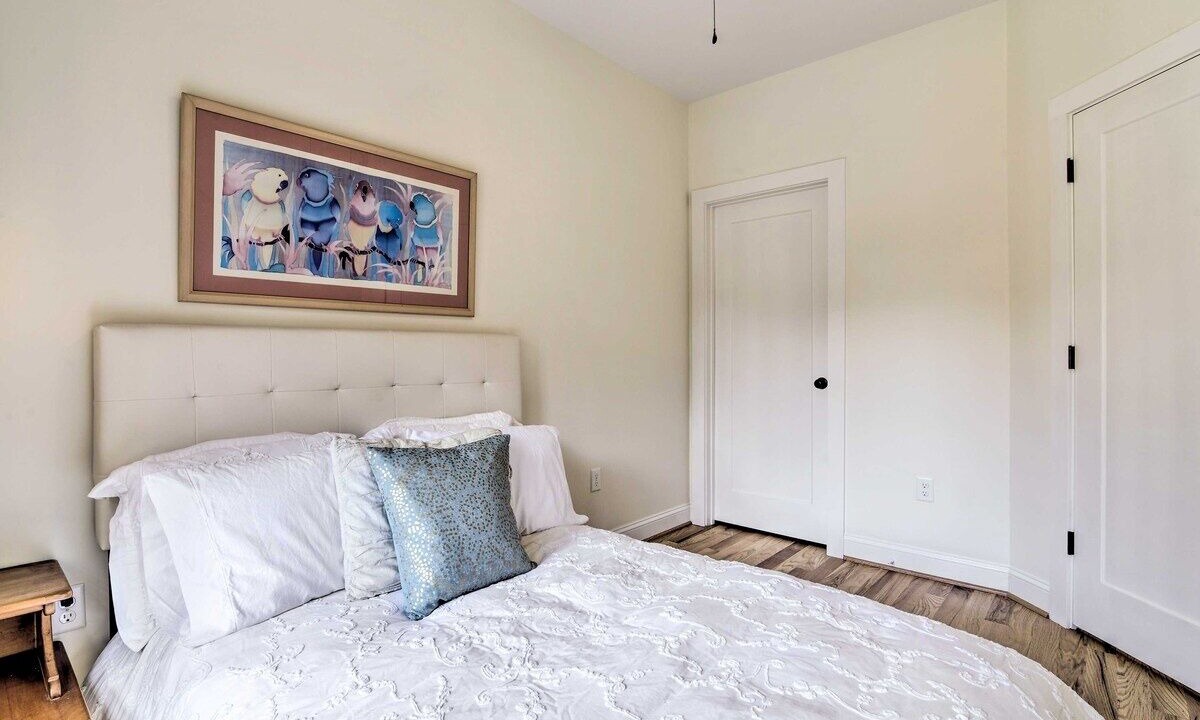 Photo of Bedroom in East Ocean View