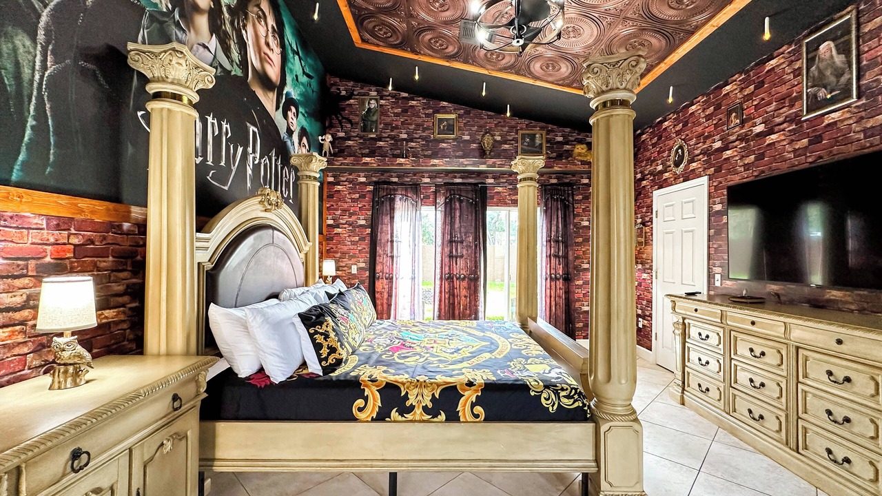 Photo of Bedroom in Thousand Oaks