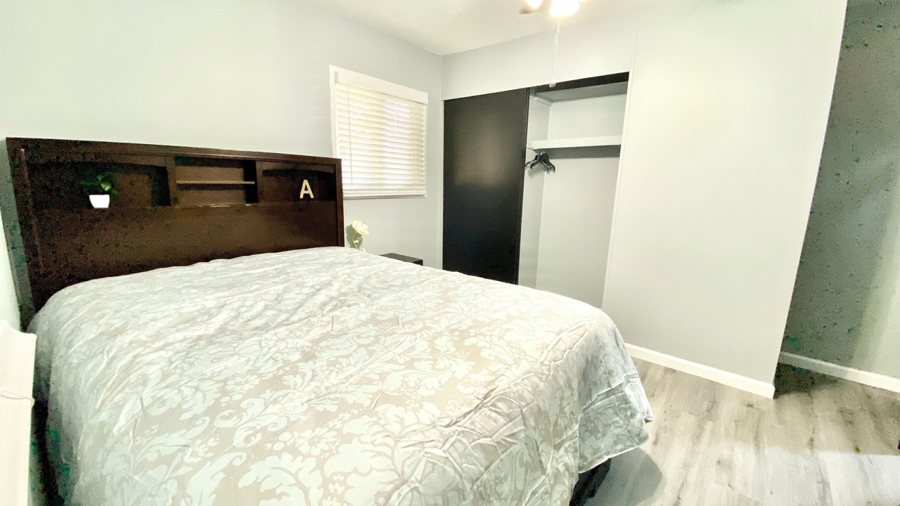 Photo of Bedroom in Speedway