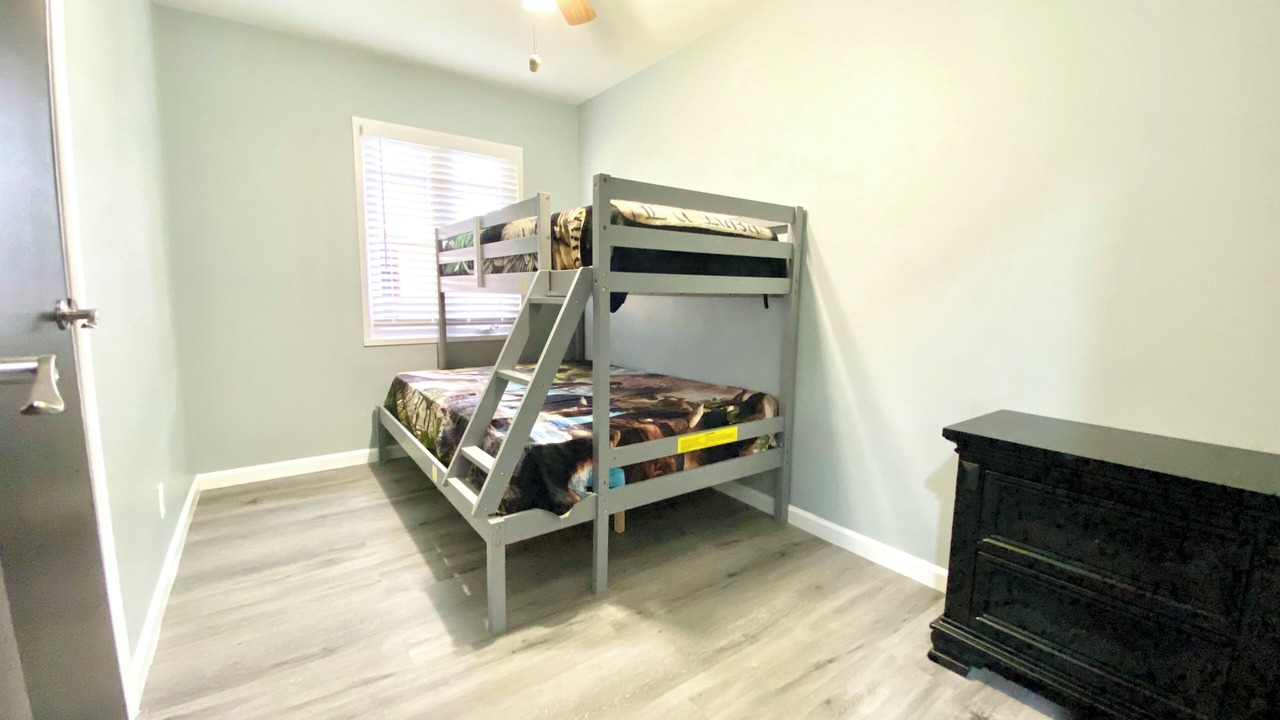 Photo of Bedroom in Speedway