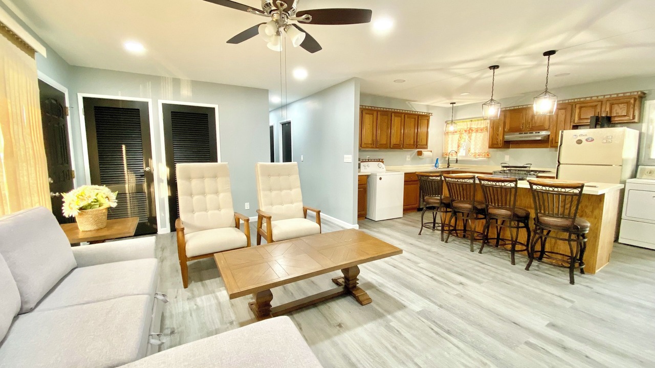 Photo of Livingroom in Speedway