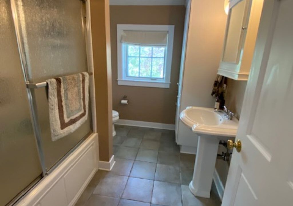 Photo of Bathroom in Williamstown