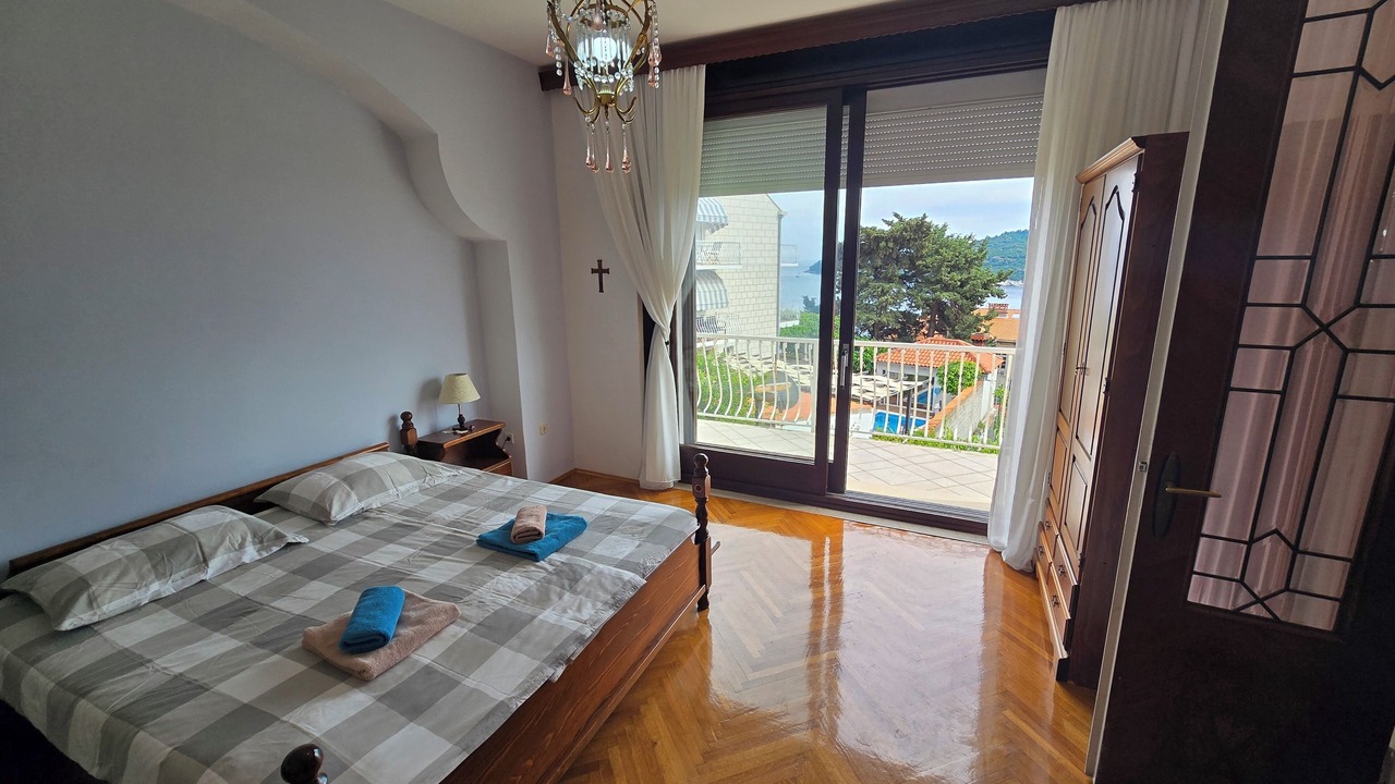 Photo of Bedroom in Ploce
