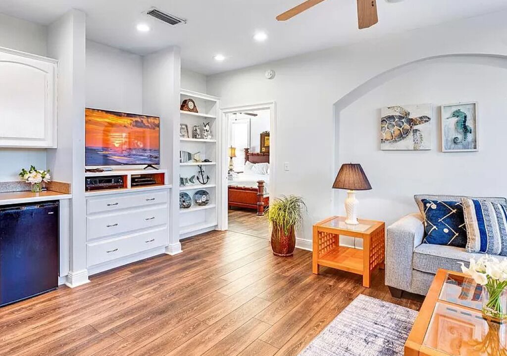 Photo of Livingroom in Treasure Beach Village