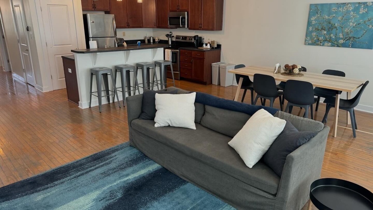 Photo of Livingroom in Near Northside