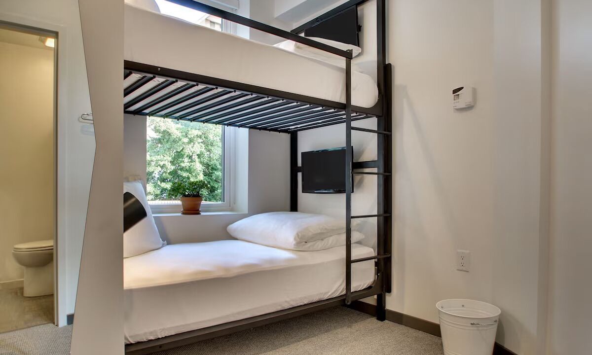 Photo of Bedroom in Foggy Bottom
