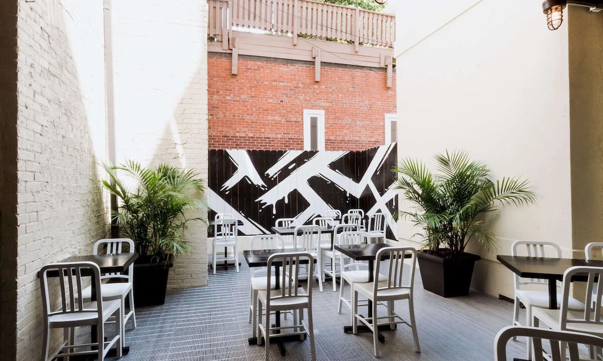 Photo of Outdoor in Foggy Bottom