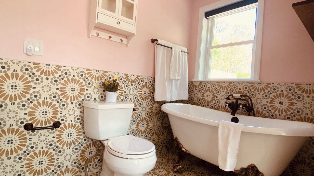 Photo of Bathroom in Manomet