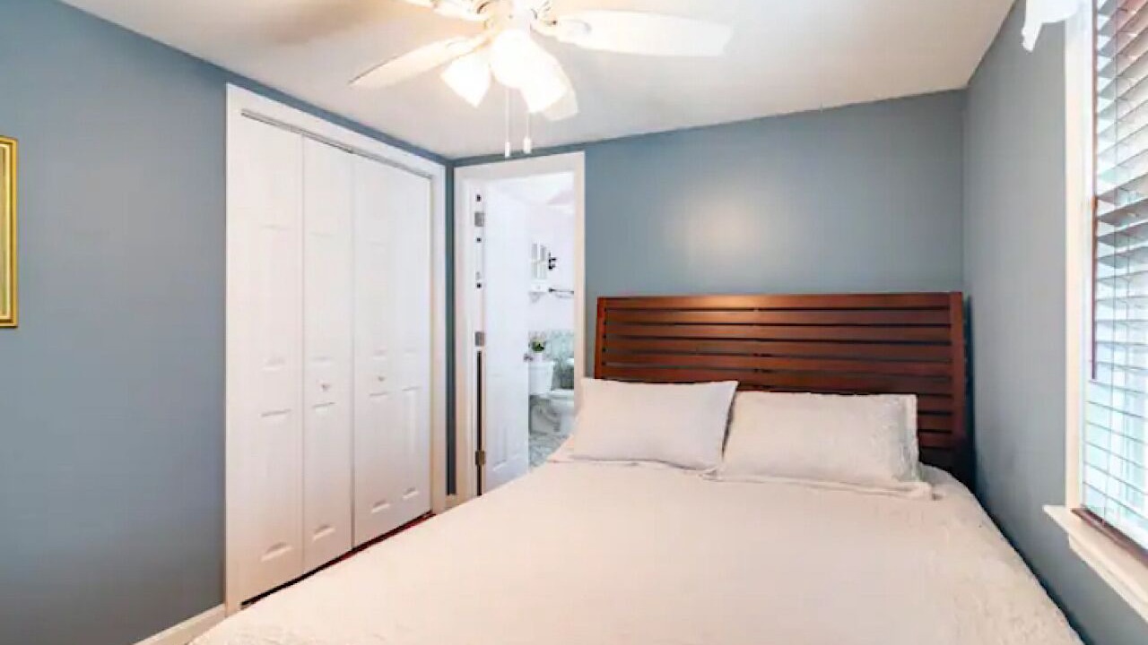 Photo of Bedroom in Manomet