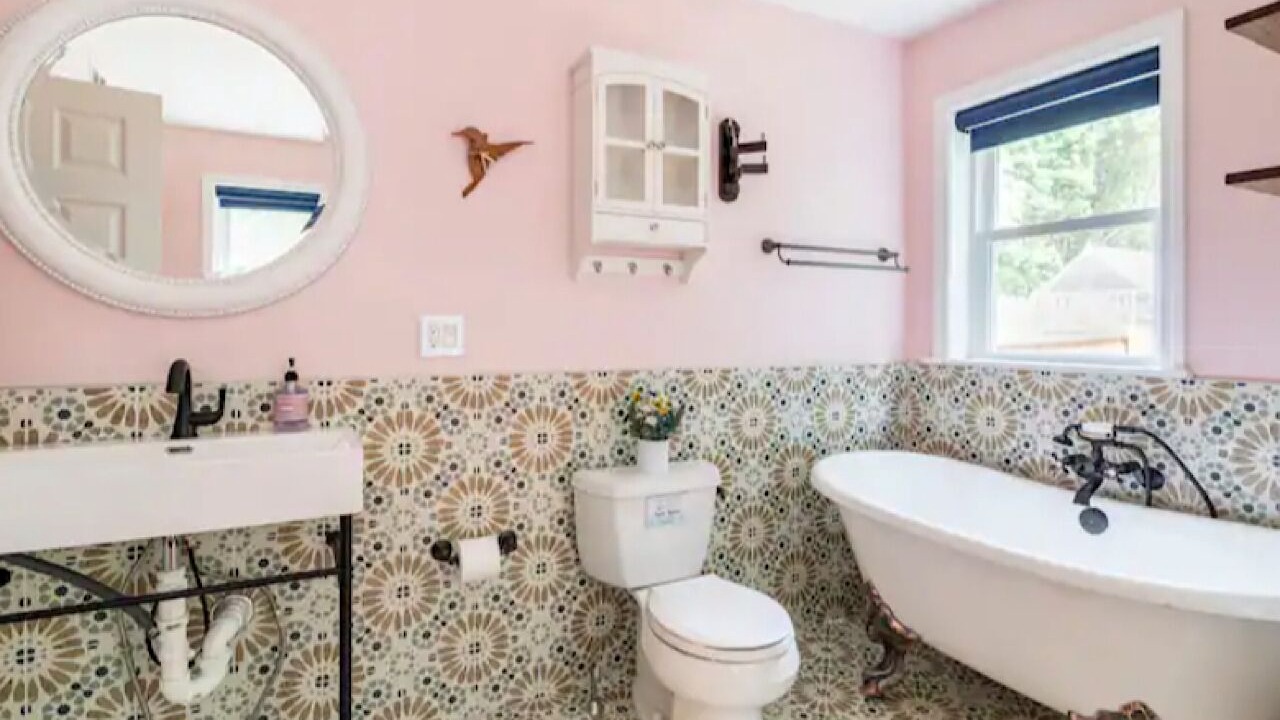 Photo of Bathroom in Manomet