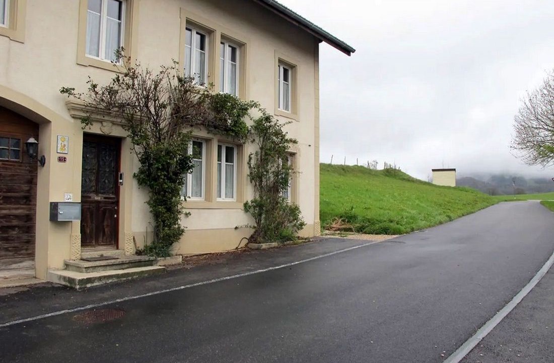 Photo of Outdoor in Les Charbonnieres