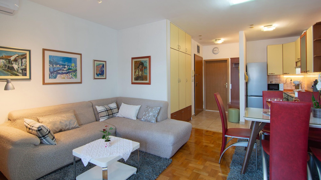 Photo of Bedroom in Mejasi