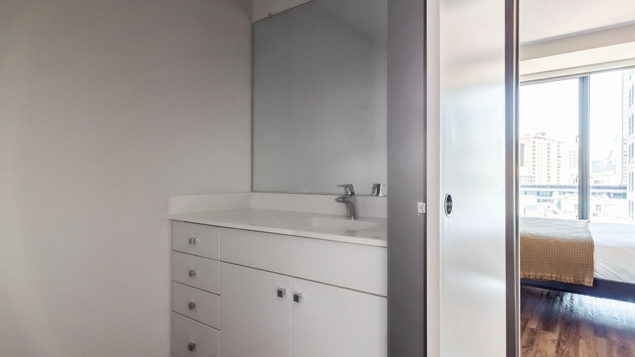 Photo of Bathroom in Theatre District