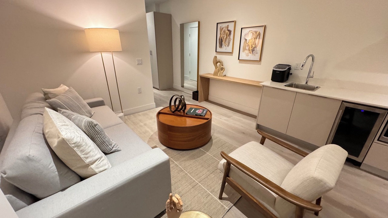 Photo of Livingroom in The Roads