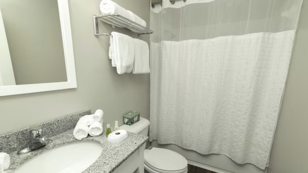 Photo of Bathroom in Lackey