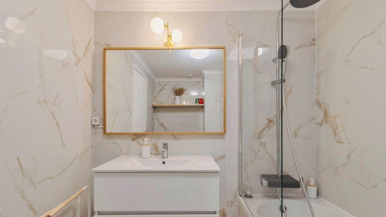 Photo of Bathroom in Alfama