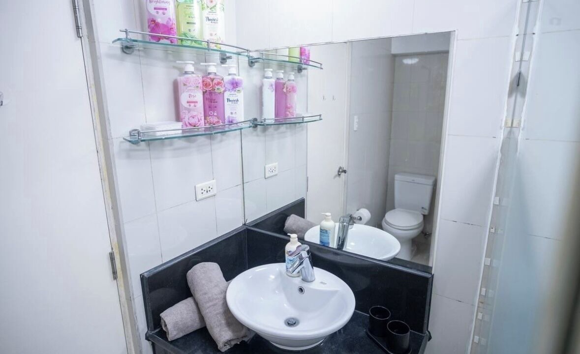 Photo of Bathroom in Bagumbayan