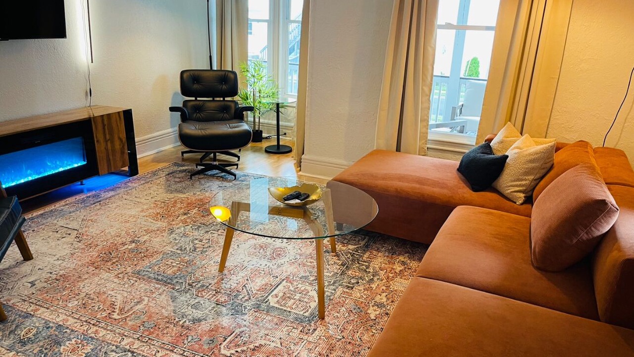 Photo of Livingroom in Clayton