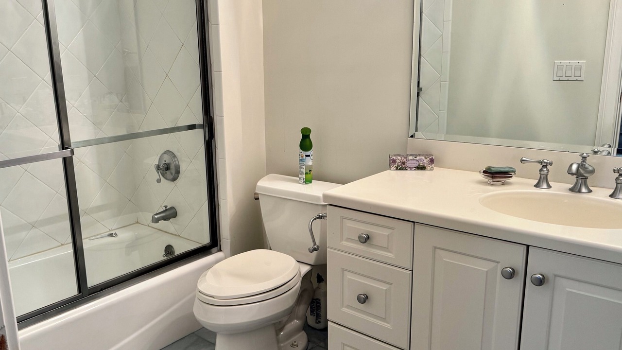 Photo of Bathroom in Purchase