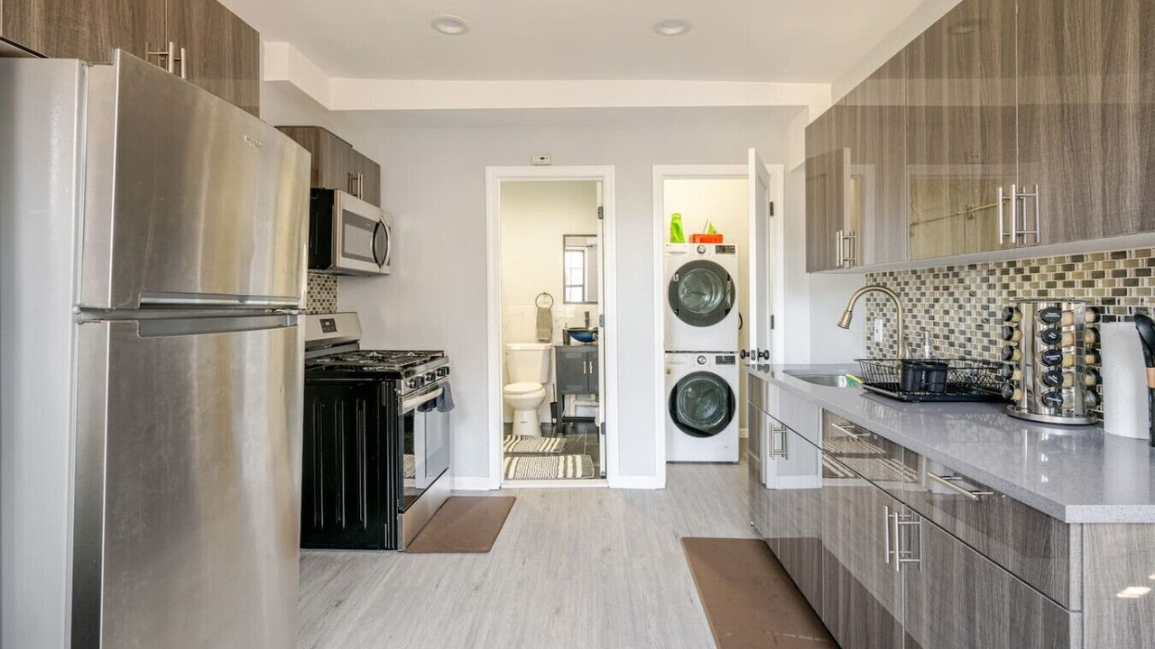 Photo of Kitchen in Black Rock Historic District