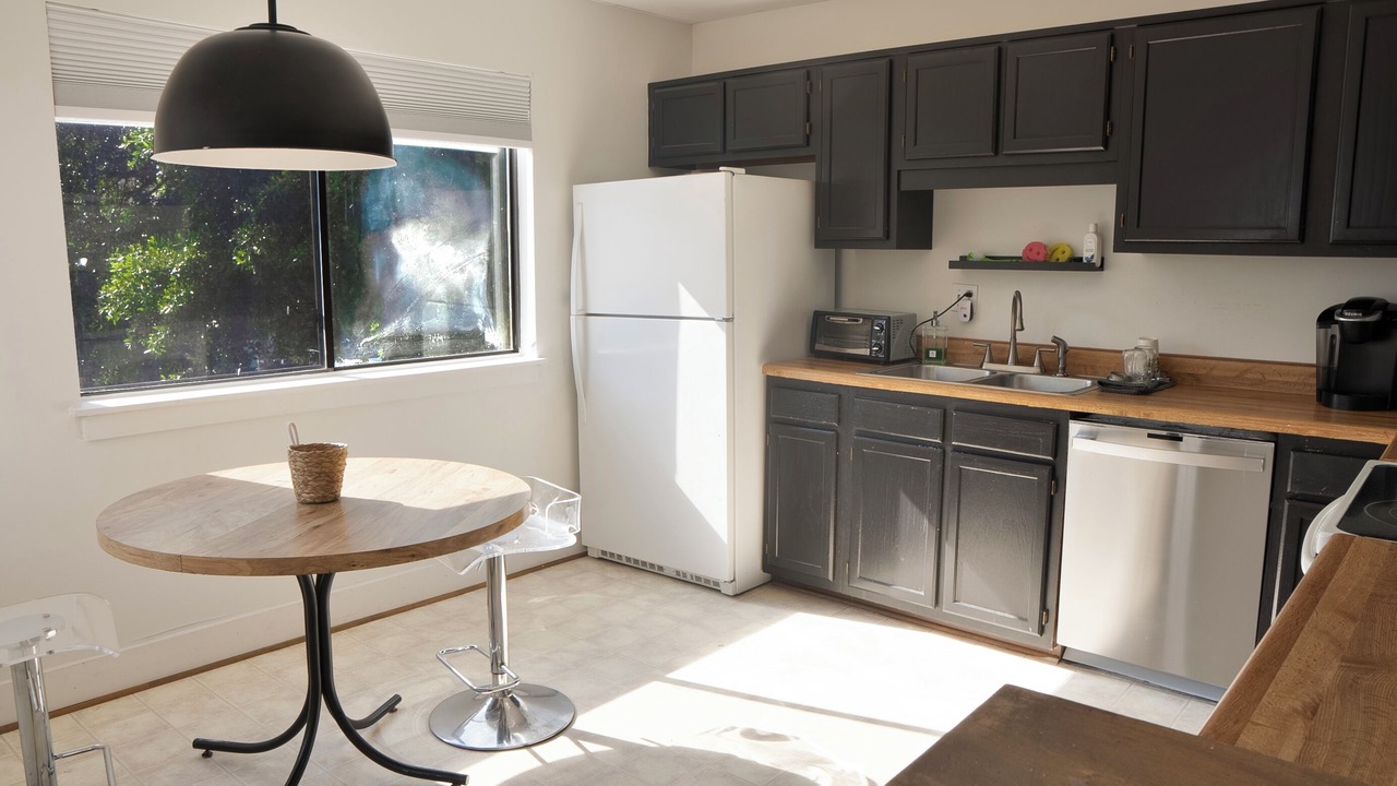 Photo of Kitchen in Chic's Beach