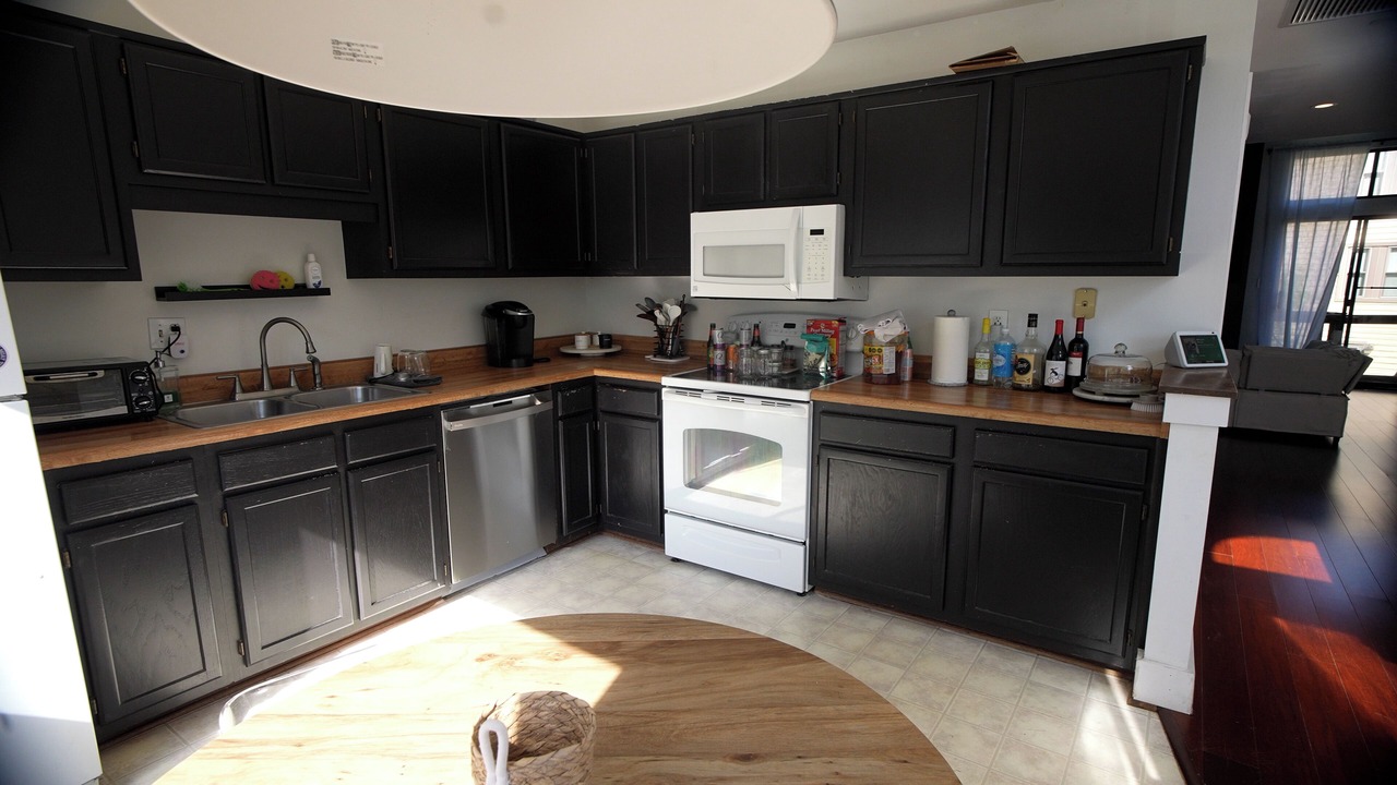 Photo of Kitchen in Chic's Beach