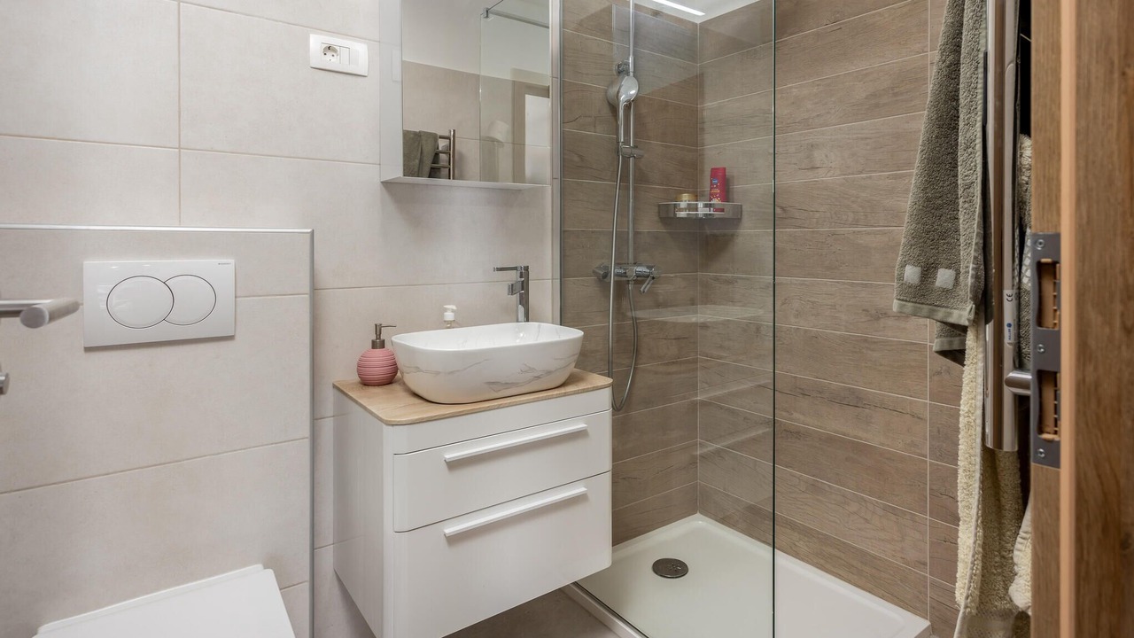 Photo of Bathroom in Bakar