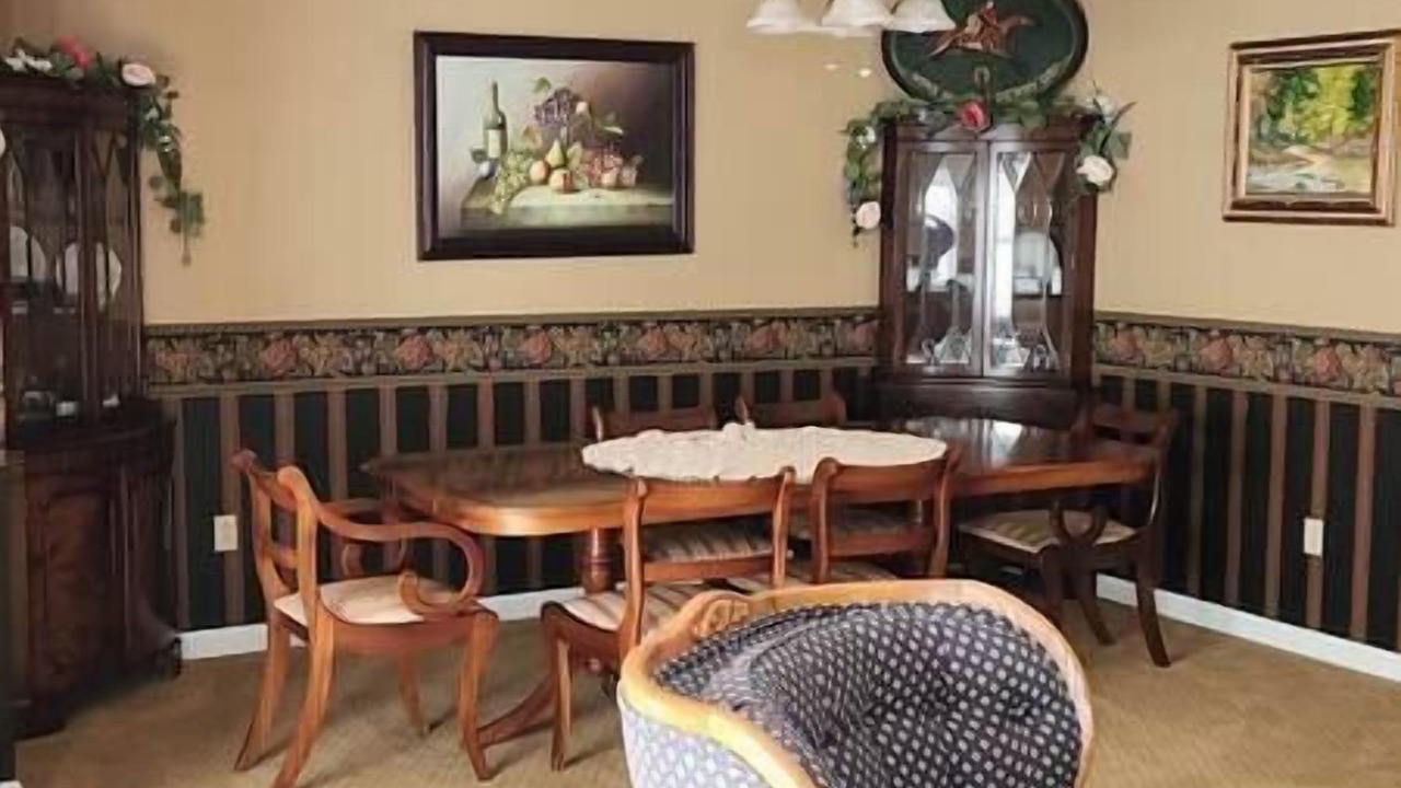Photo of Livingroom in Green Valley