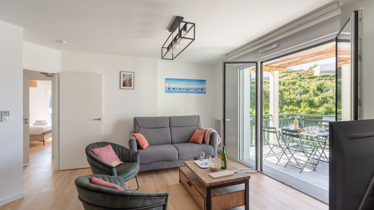 Photo of Livingroom in Sables-d'Or-les-Pins