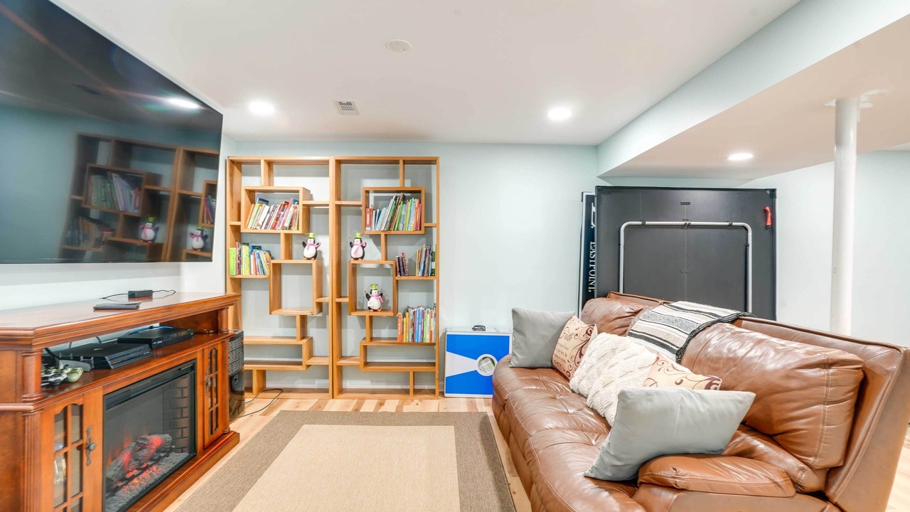 Photo of Livingroom in Front Royal