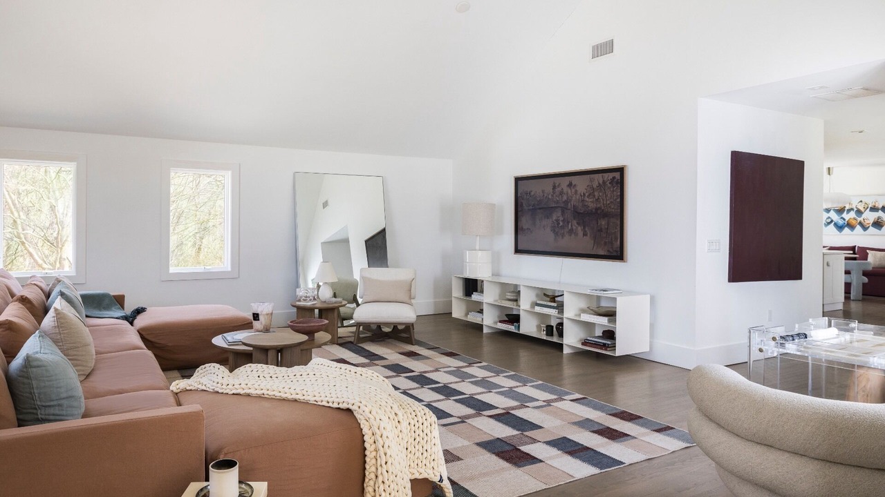Photo of Livingroom in Water Mill