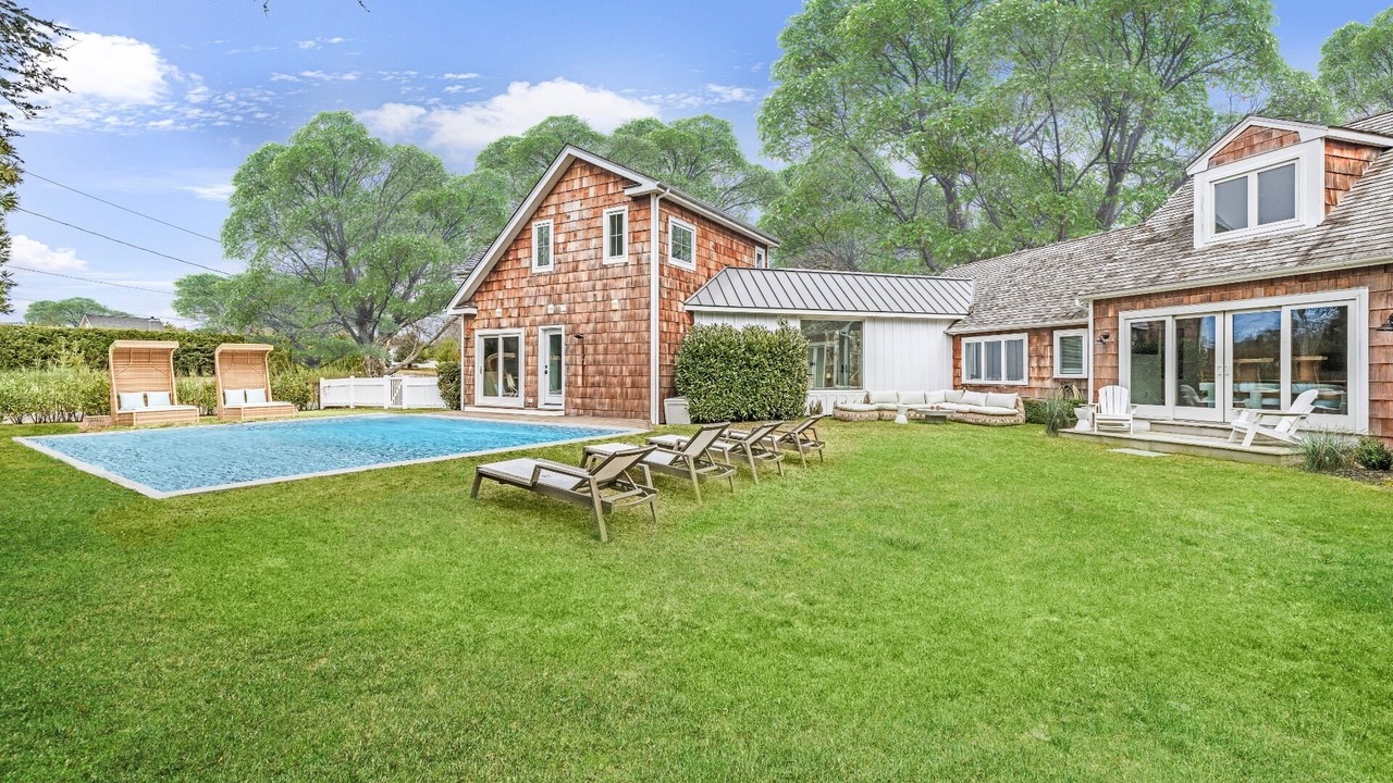 Photo of Outdoor in Water Mill