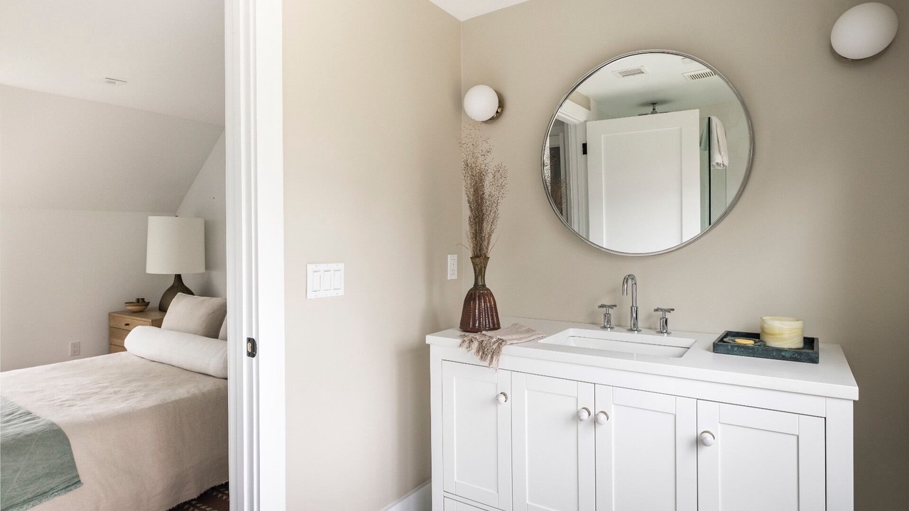 Photo of Bedroom in Water Mill