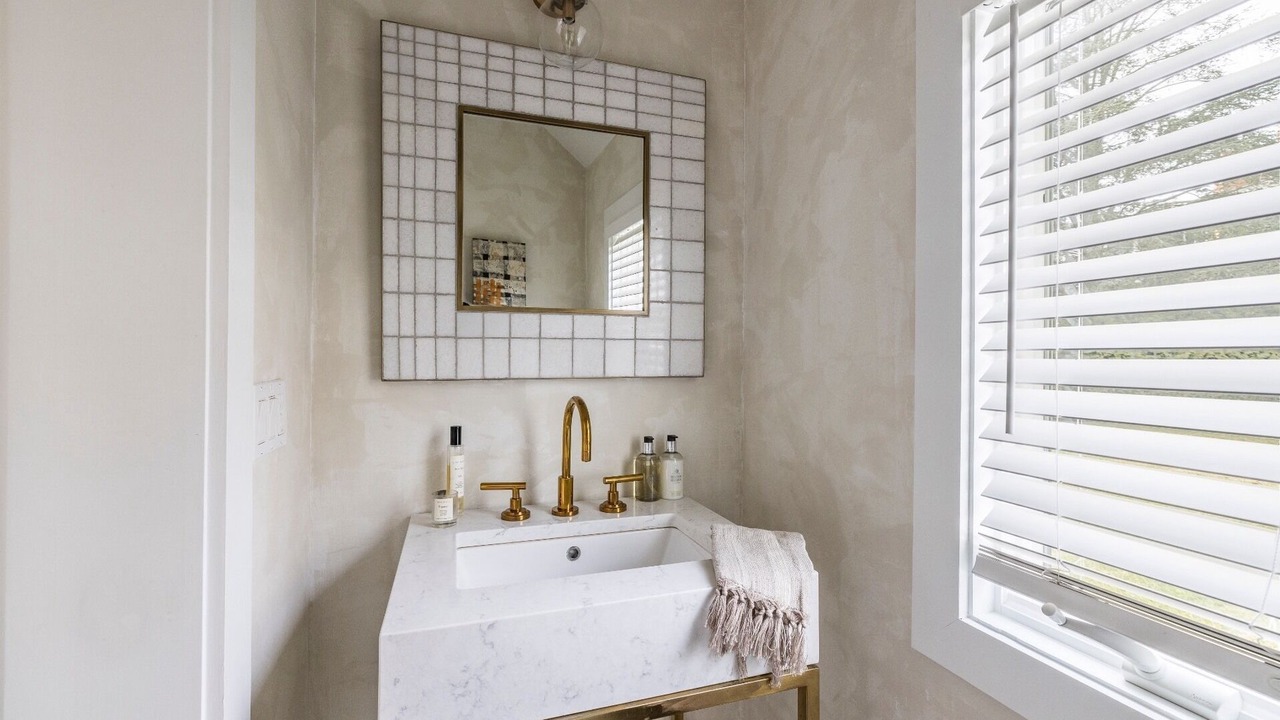Photo of Bathroom in Water Mill