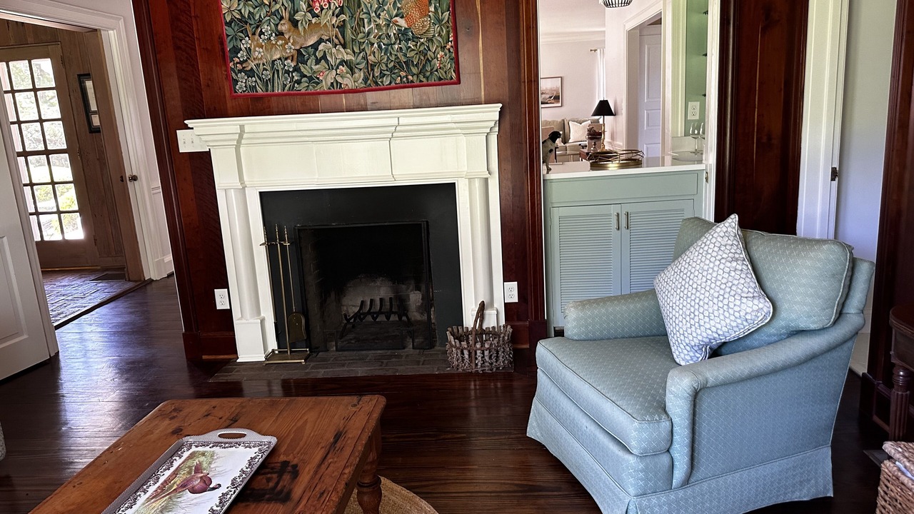 Photo of Livingroom in Fowlstown