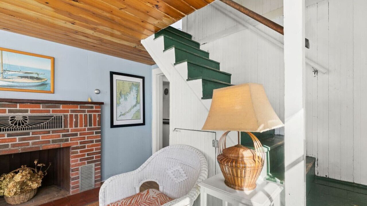 Photo of Livingroom in Silver Beach
