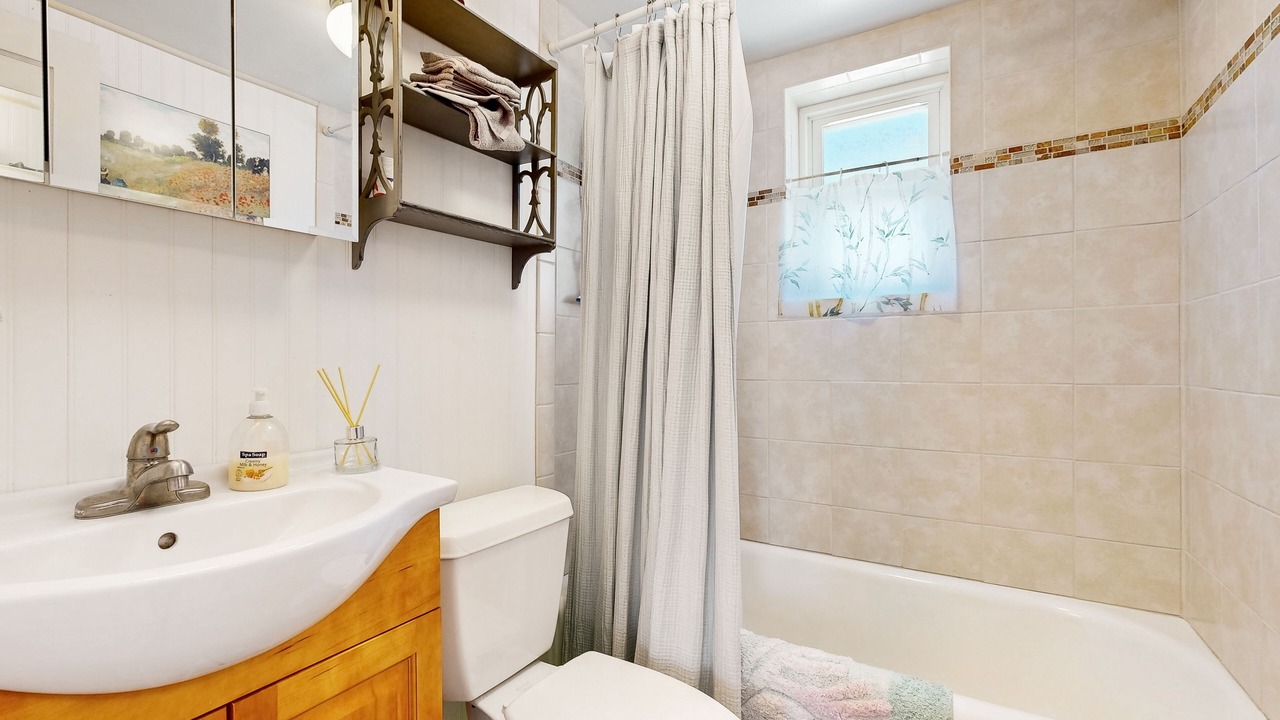 Photo of Bathroom in West Harwich