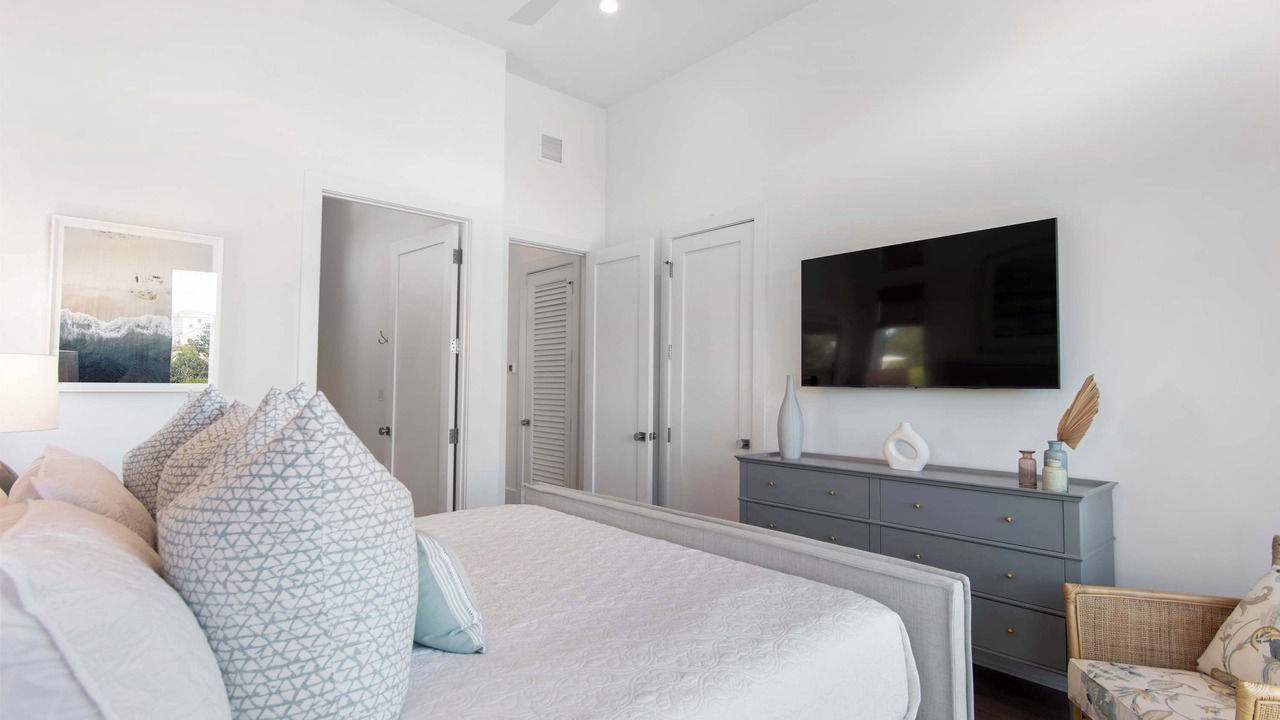 Photo of Bedroom in Seacrest