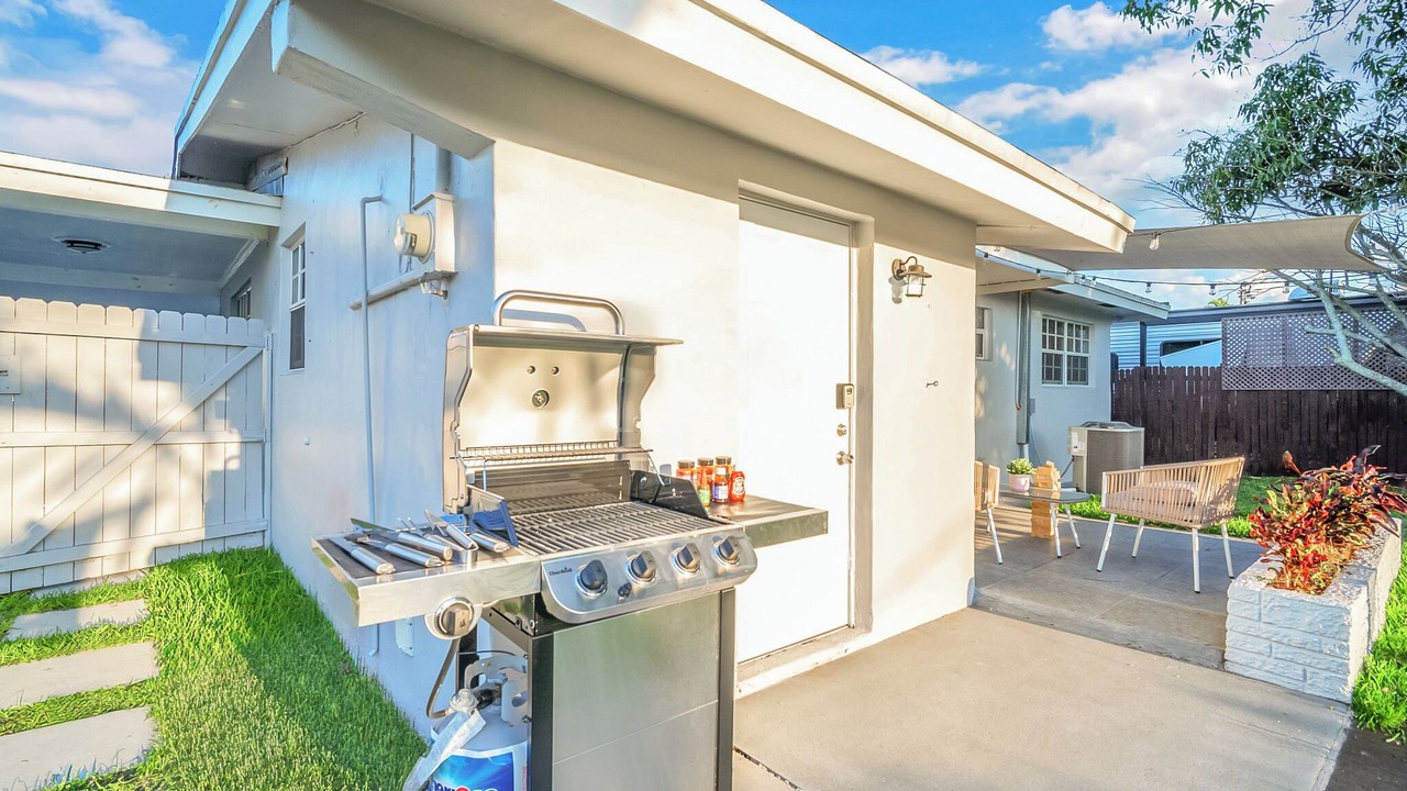 Photo of Outdoor in Miramar