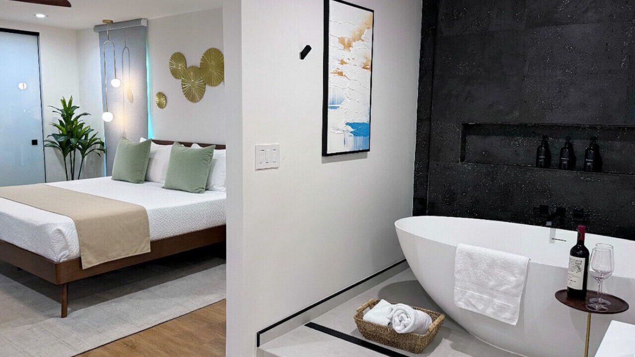 Photo of Bathroom in Cutler Bay