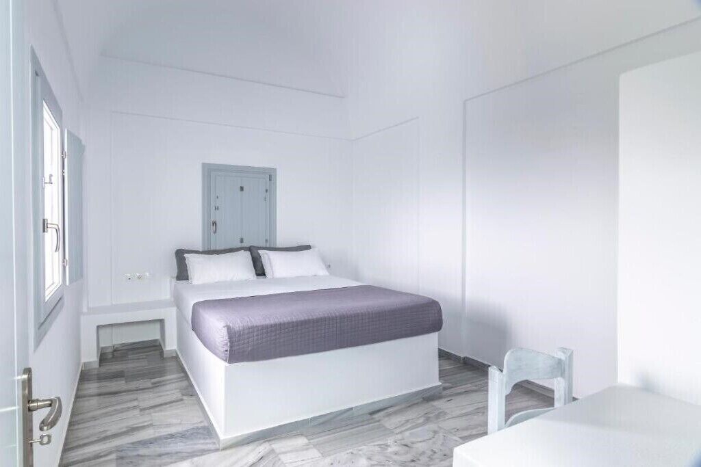 Photo of Bedroom in Firostefani