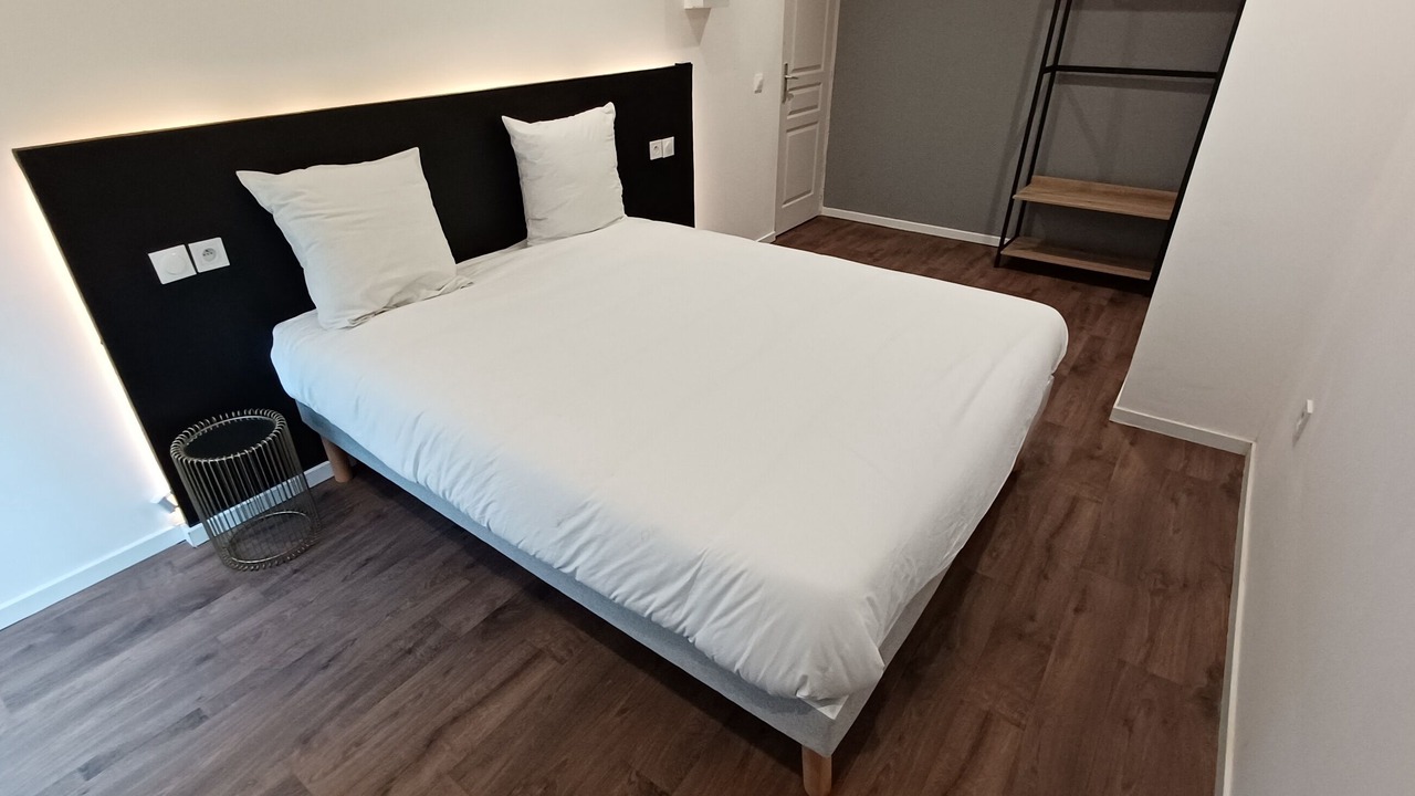 Photo of Bedroom in Lanester