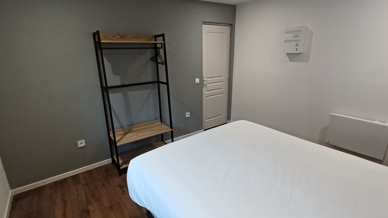 Photo of Bedroom in Lanester