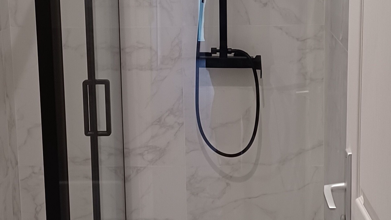 Photo of Bathroom in Lanester
