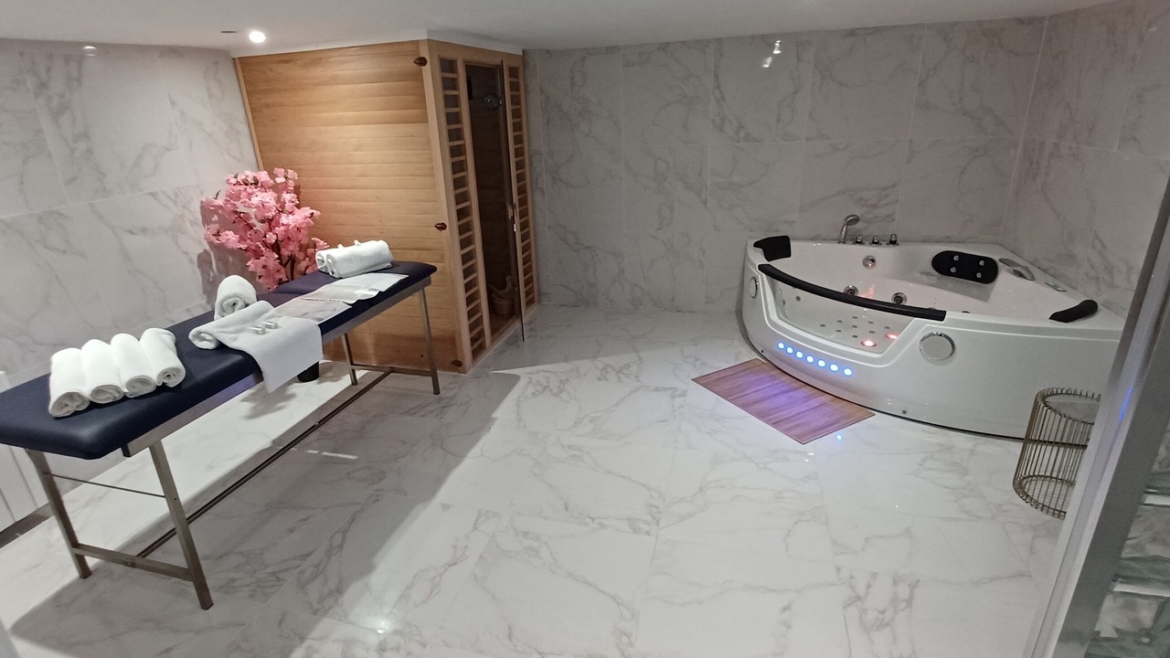 Photo of Bathroom in Lanester
