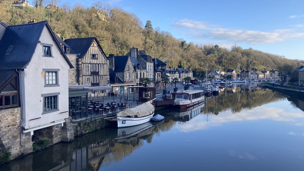 Photo of Others in Dinan