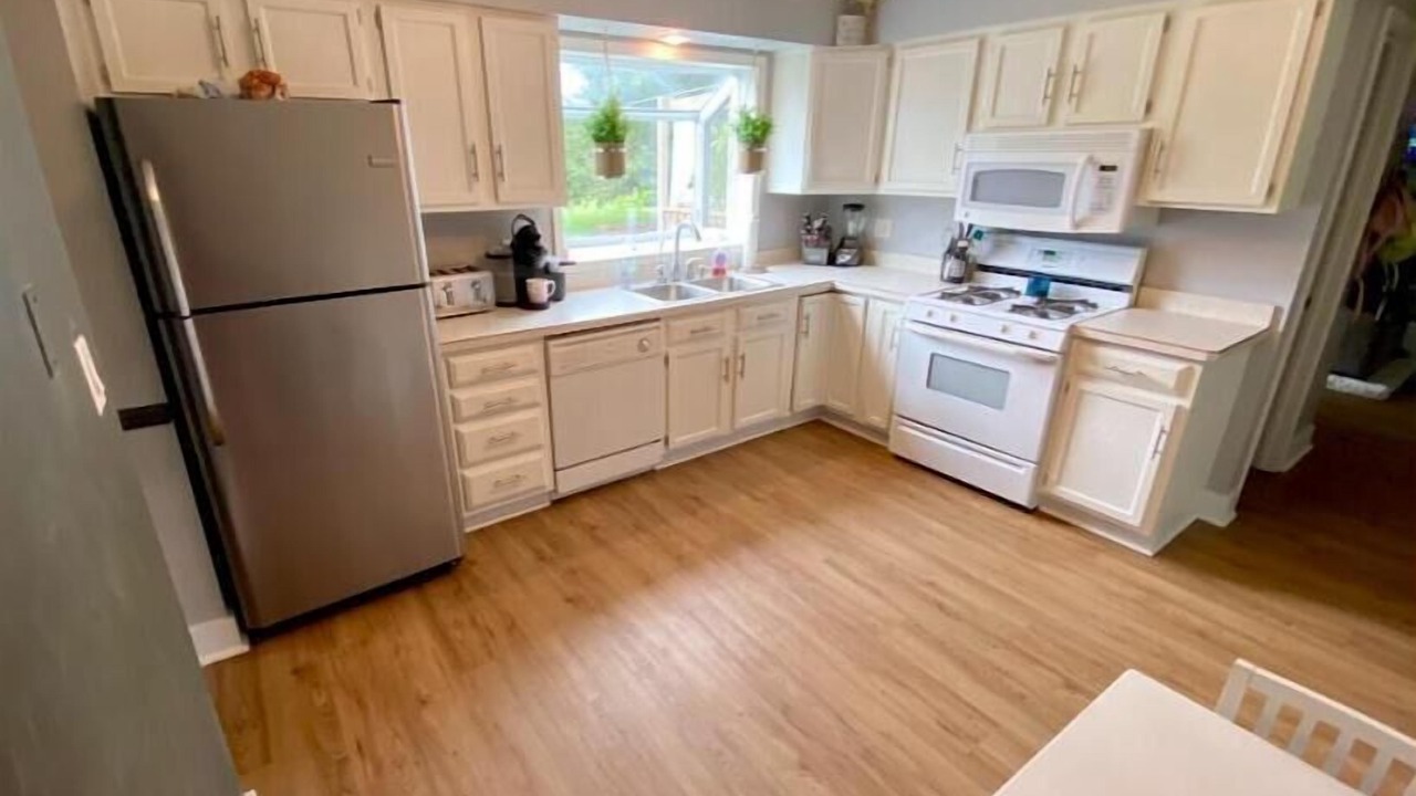Photo of Kitchen in Granger