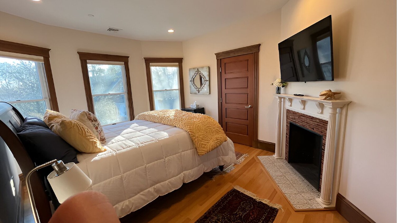 Photo of Bedroom in Winthrop